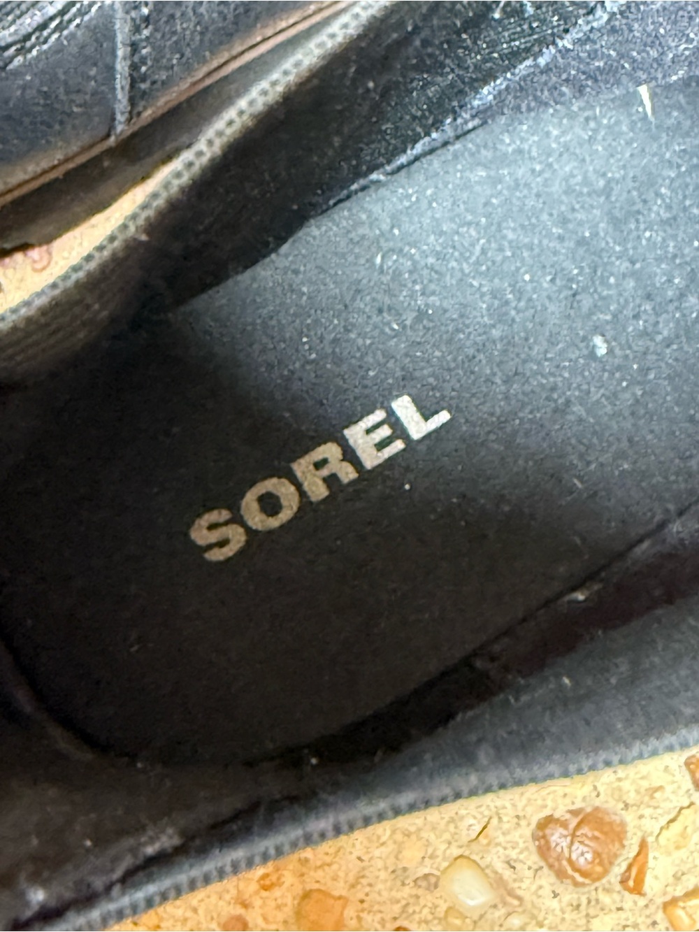 Women’s Sorel Black Interior Labeled Shoe - Picture 7 of 7